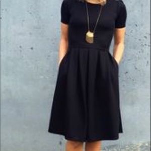 Lularoe Amelia Black dress
